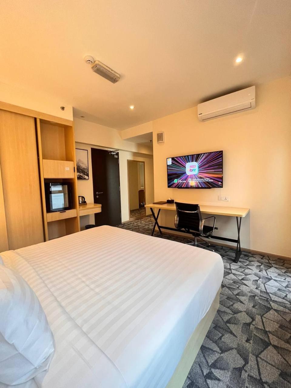 Hotel Damai Kuala Lumpur Formerly Known As Hotel Aman Kuala Lumpur Exterior photo